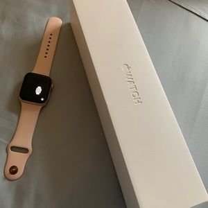 Apple Watch Series 4